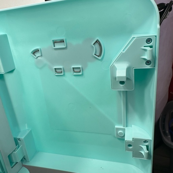 Cookeez Makery Mini Fridge in Light Blue pre owned Exellent condition - Picture 3 of 7